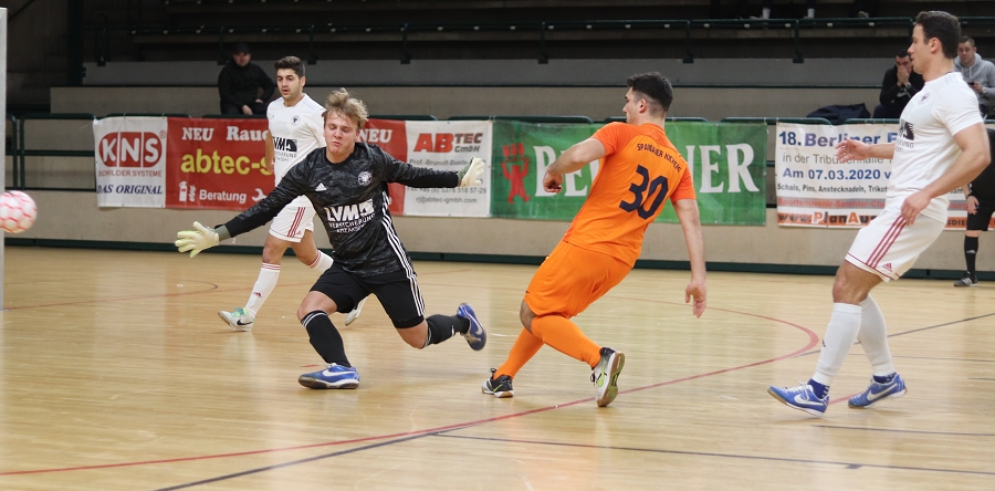 Hundreds of cyclist are taking participation