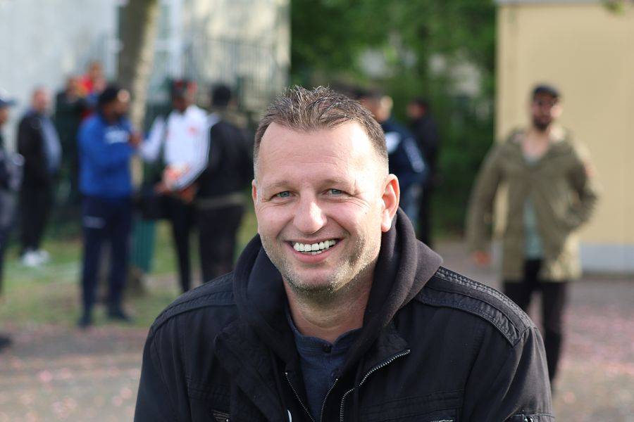 Akova weg bei Steglitz GB weil Drnda zurück kommt ?