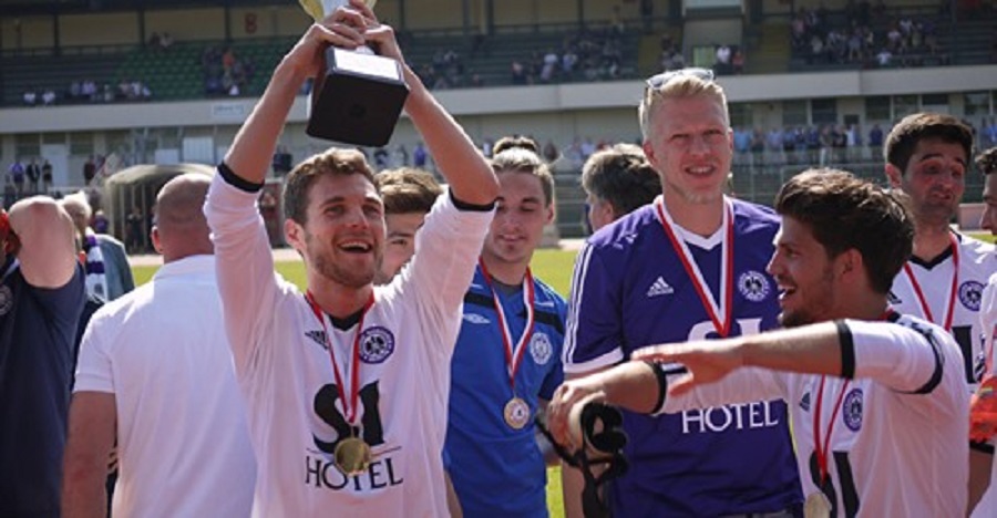 Tebe Leader hört auf