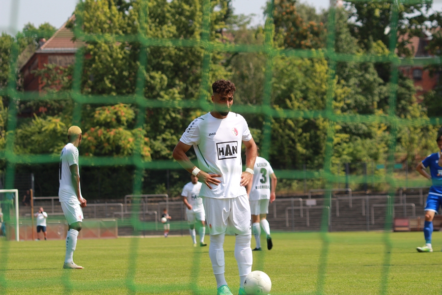 BAK-Sieg vor 2.000 Zuschauern: Nader El-Jindaoui klaut allen die Show