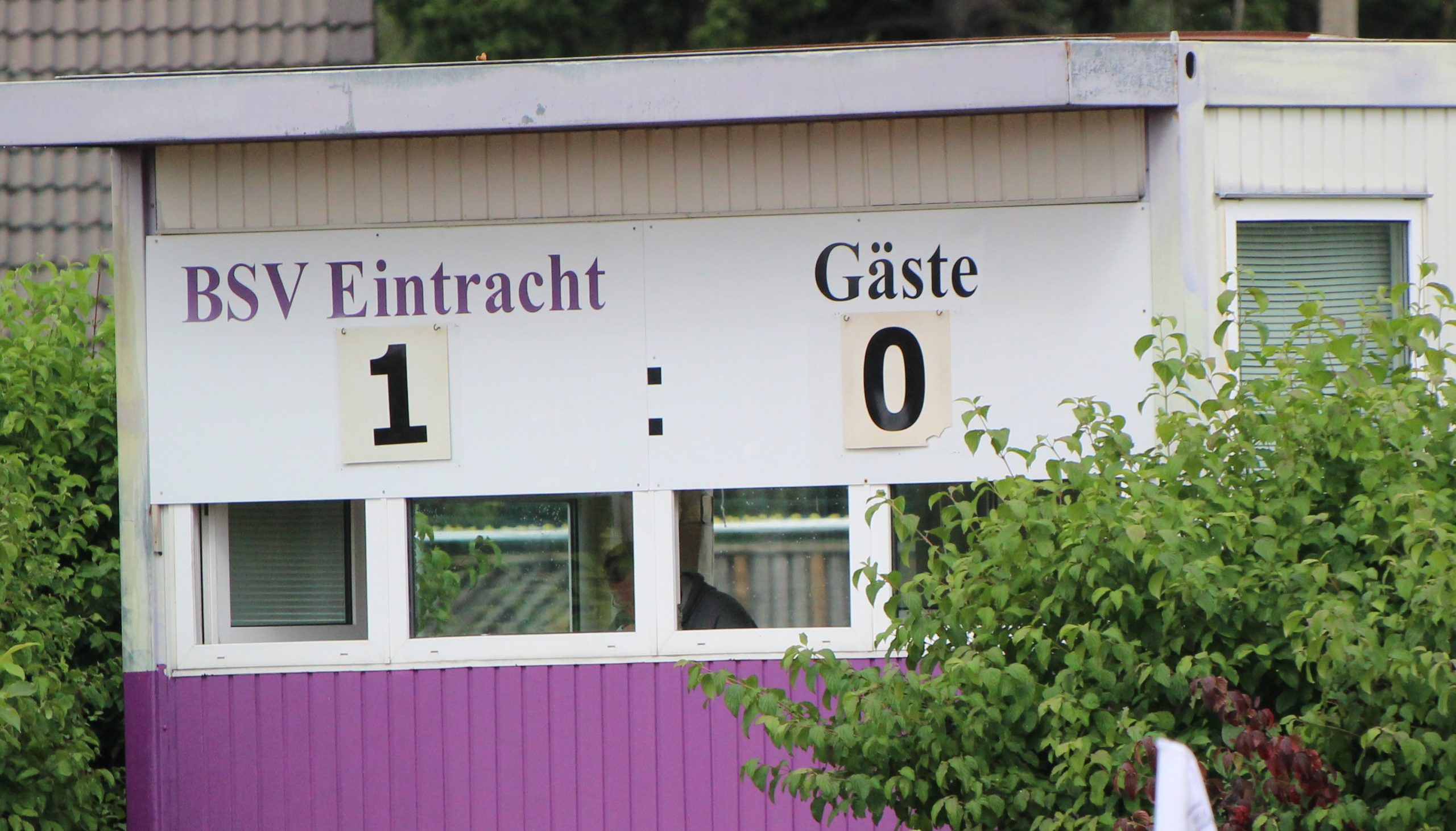 Simon Rösner wechselt Mahlsdorfer Last-Minute-Sieg ein