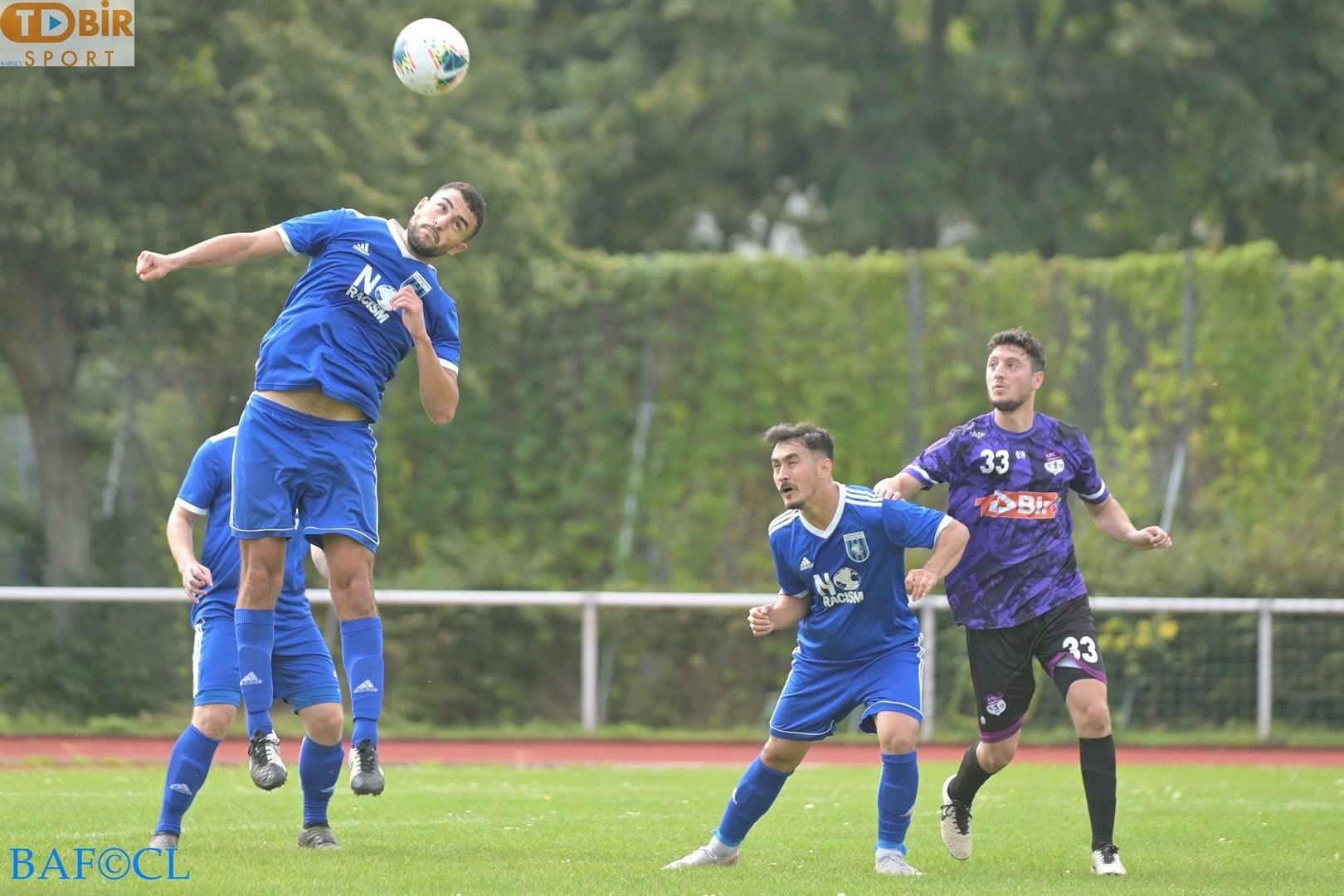 Internationale legt nach