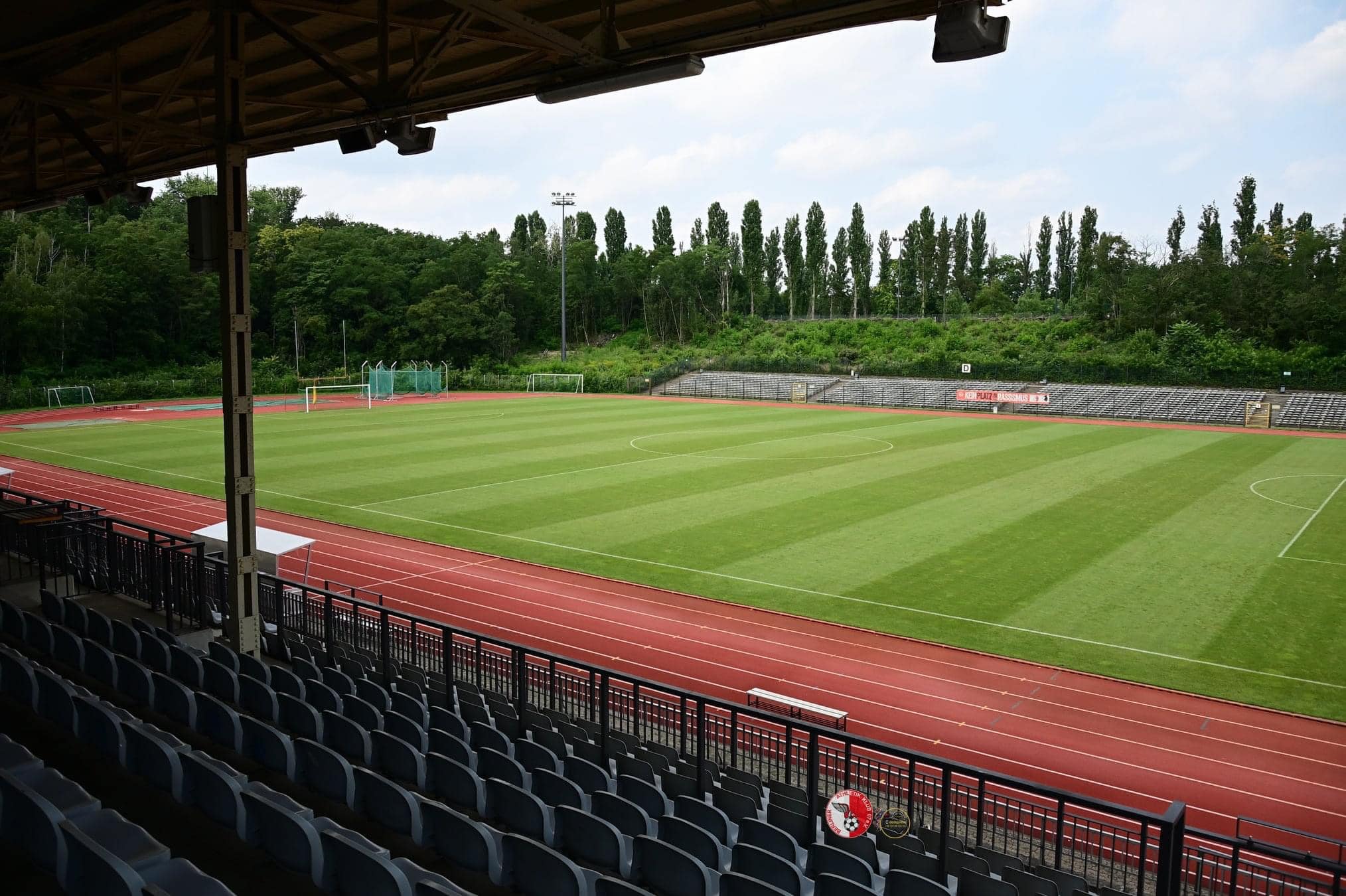 Berliner Derby im Poststadion