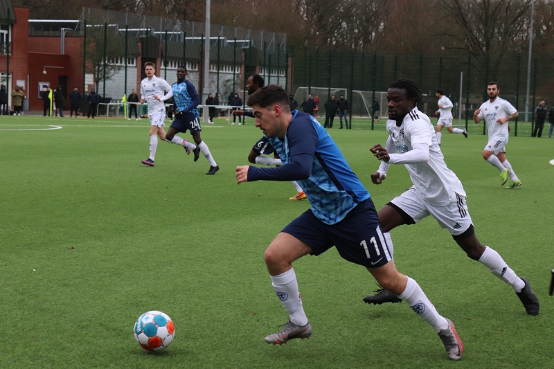 Trotz Regen: Julius Hirsch Anlage wird brennen