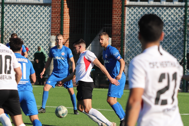 Hertha 06 muss gegen Viki drei fette Kröten schlucken