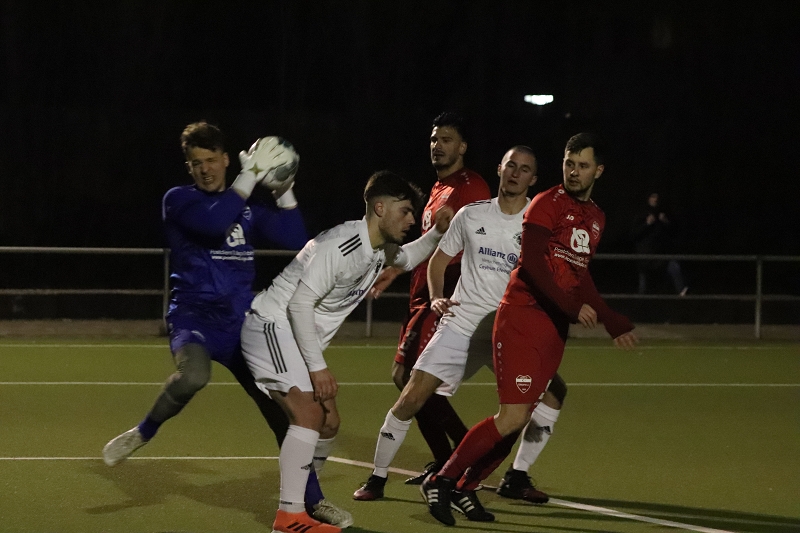 Plus Bilder: Brandenburg 03 schafft Wende nicht